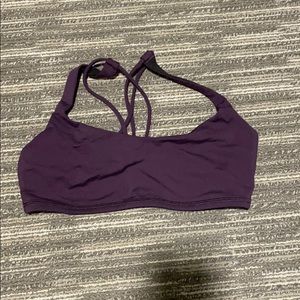 Lululemon sports bra
